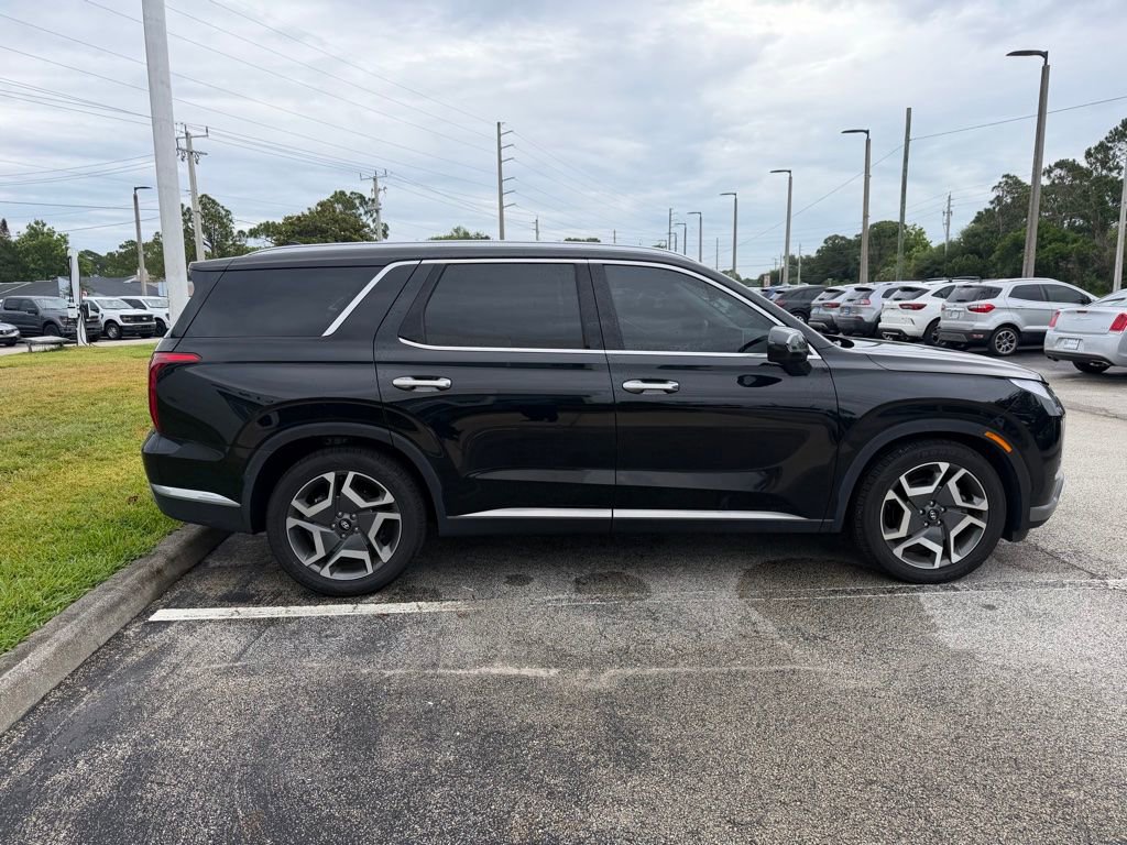 Used 2023 Hyundai Palisade Limited w/ Cargo Package