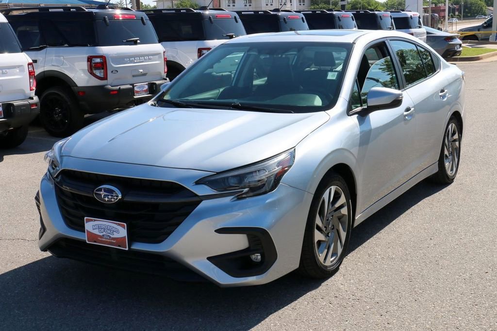 Used 2024 Subaru Legacy Limited AWD/4WD image 2