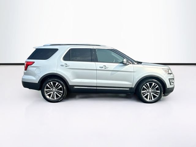 Certified 2017 Ford Explorer Platinum AWD/4WD image 10