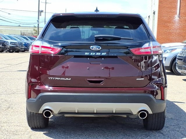 Certified 2024 Ford Edge Titanium w/ Equipment Group 301A AWD/4WD image 18