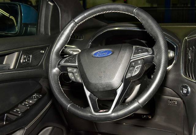 Certified 2020 Ford Edge ST w/ Equipment Group 401A image 14