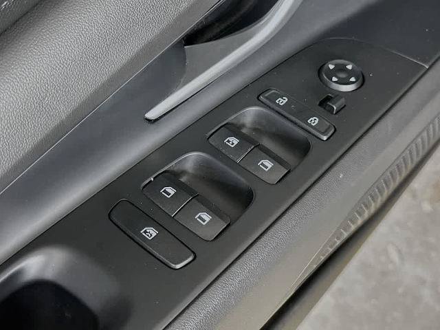 Used 2024 Hyundai Elantra Blue FWD image 28