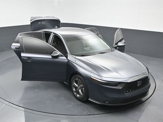 Used 2023 Honda Accord EX image 25
