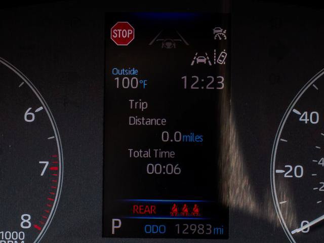 Used 2025 Toyota Corolla LE FWD image 18