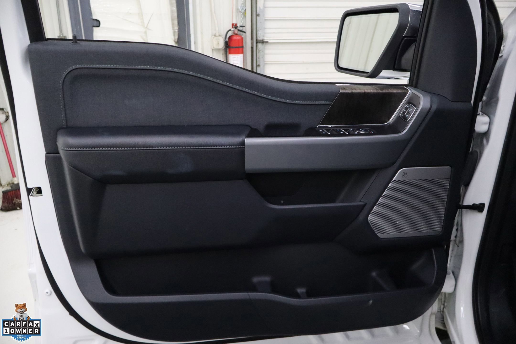 Certified 2023 Ford F150 Lariat w/ FX4 Off-Road Package image 11