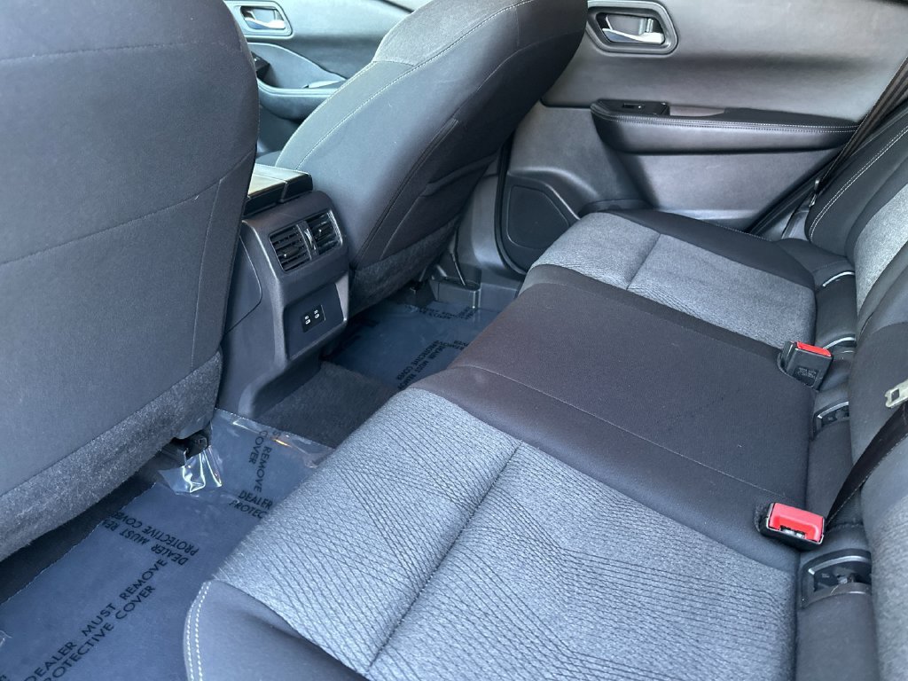 Used 2025 Nissan Rogue SV AWD/4WD image 11