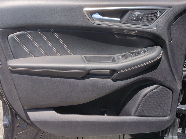 Certified 2021 Ford Edge ST w/ Equipment Group 401A AWD/4WD image 13