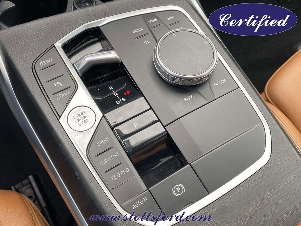 Used 2023 BMW 330i Sedan w/ Premium Package image 31