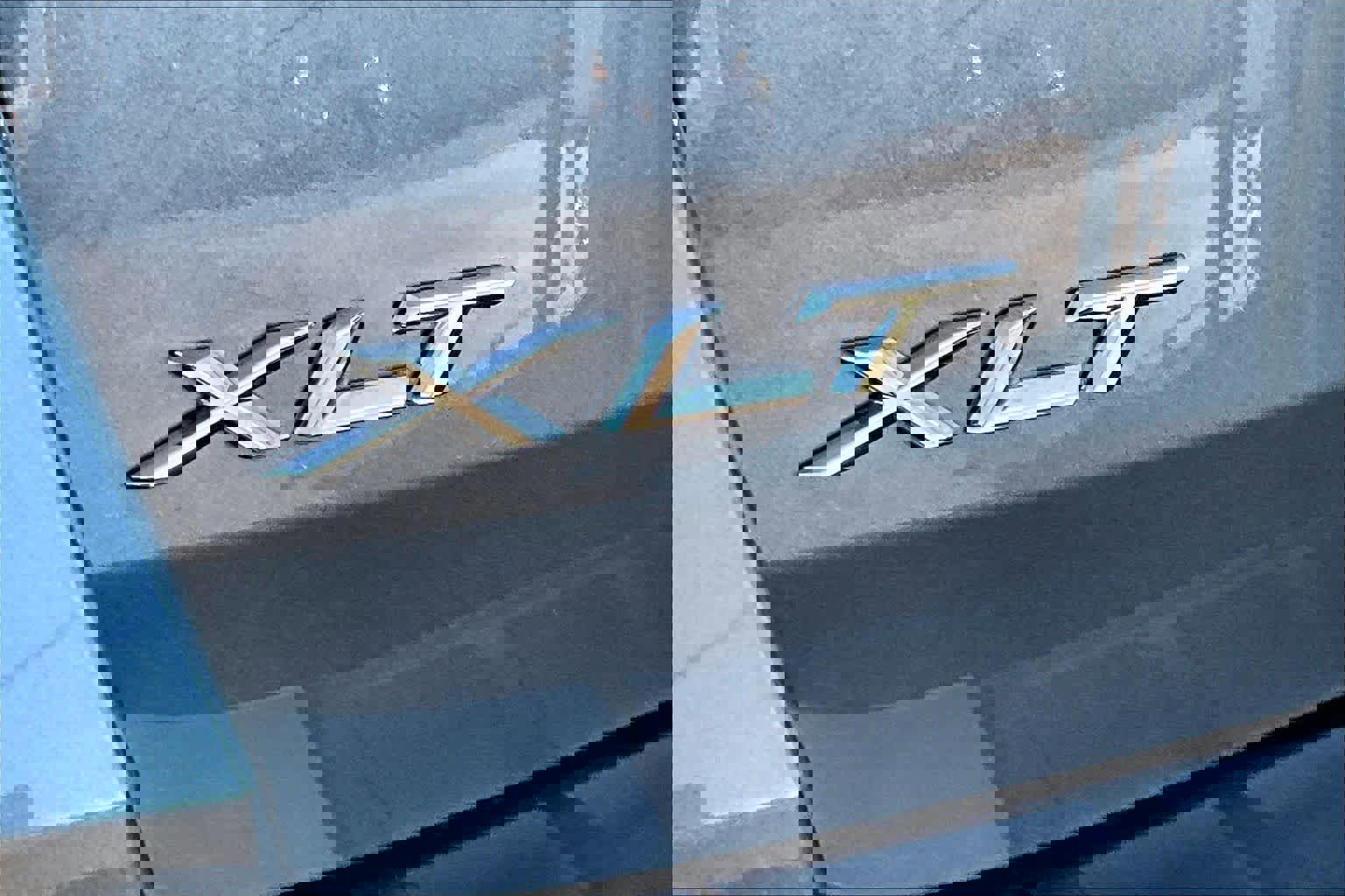 Certified 2024 Ford Explorer XLT image 15