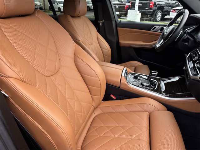 Used 2023 BMW X5 sDrive40i w/ Parking Assistance Package image 36