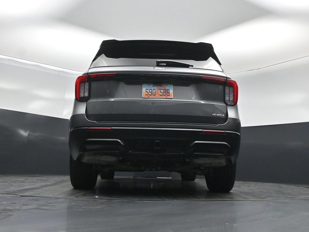 Certified 2025 Ford Explorer ST-Line w/ ST-Line Street Pack AWD/4WD image 47