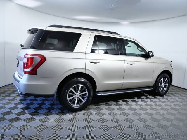 Certified 2018 Ford Expedition XLT w/ Equipment Group 202A image 8