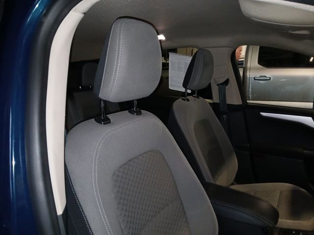 Certified 2020 Ford Escape SE image 46