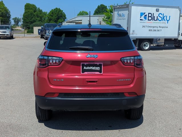 Used 2025 Jeep Compass Limited AWD/4WD image 8