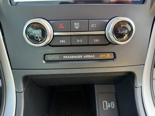 Certified 2022 Ford Edge SEL w/ Convenience Package image 18