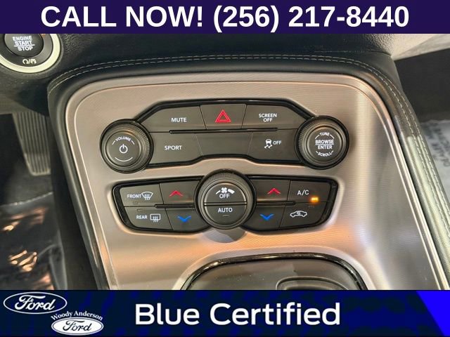 Used 2023 Dodge Challenger SXT RWD image 17