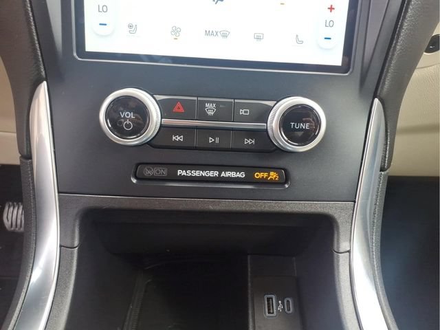 Certified 2023 Ford Edge Titanium AWD/4WD image 18
