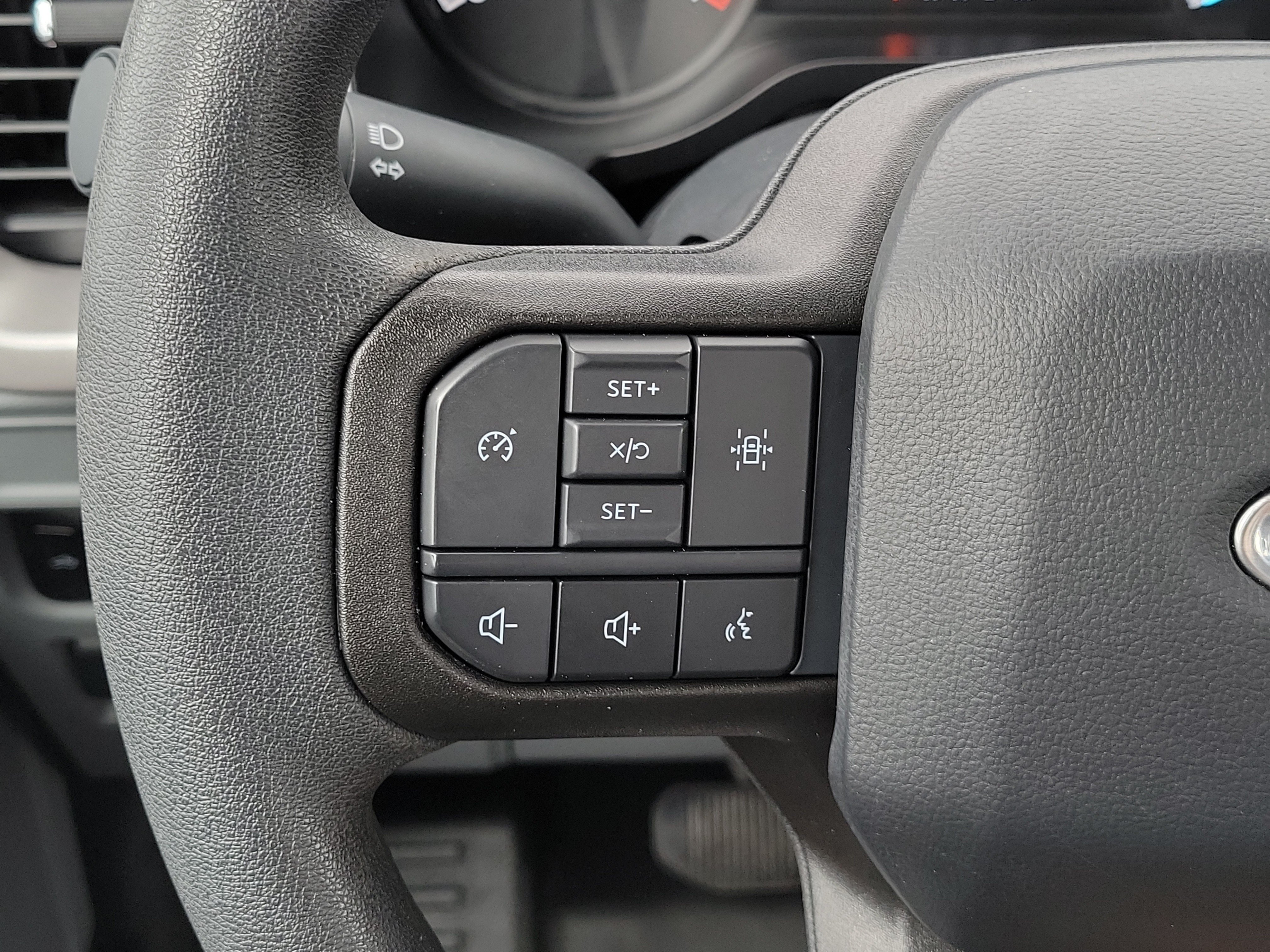Certified 2023 Ford F150 XL w/ FX4 Off-Road Package AWD/4WD image 25