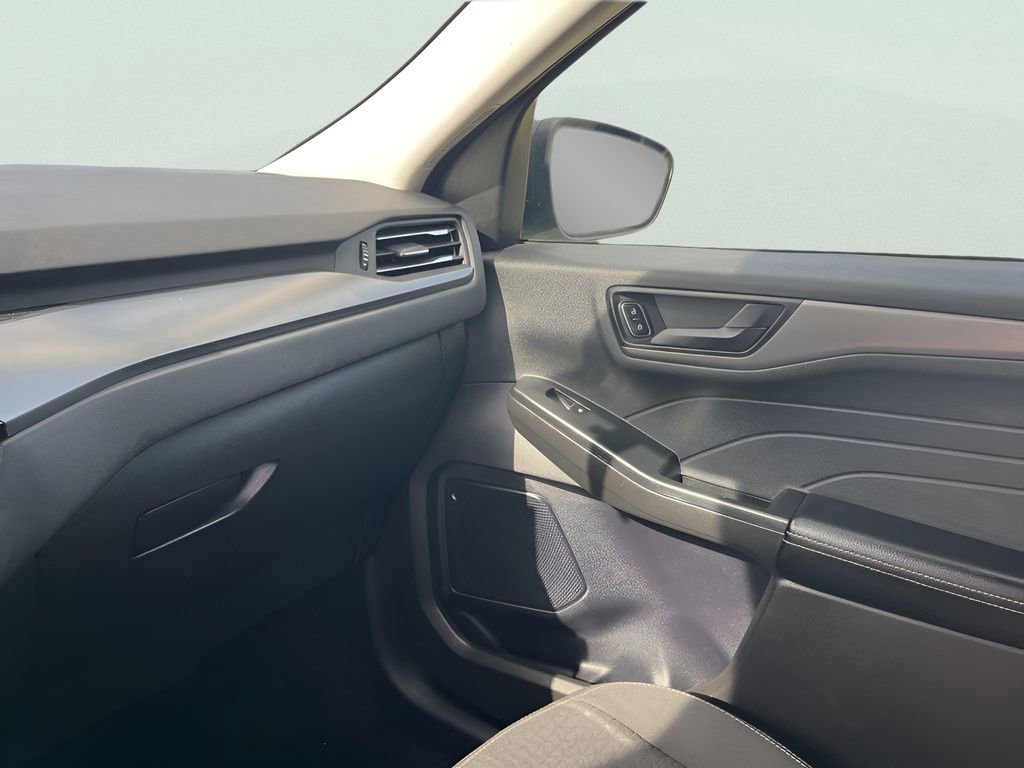 Certified 2024 Ford Escape Active FWD image 19