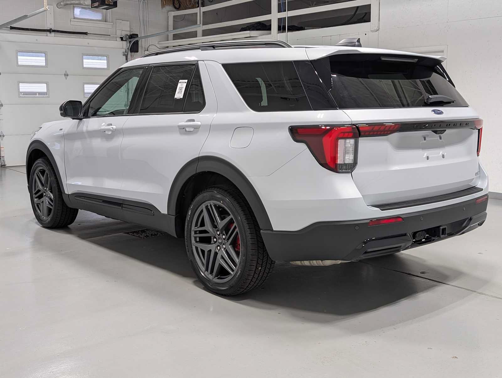 Certified 2026 Ford Explorer ST-Line w/ ST-Line Street Pack AWD/4WD image 10