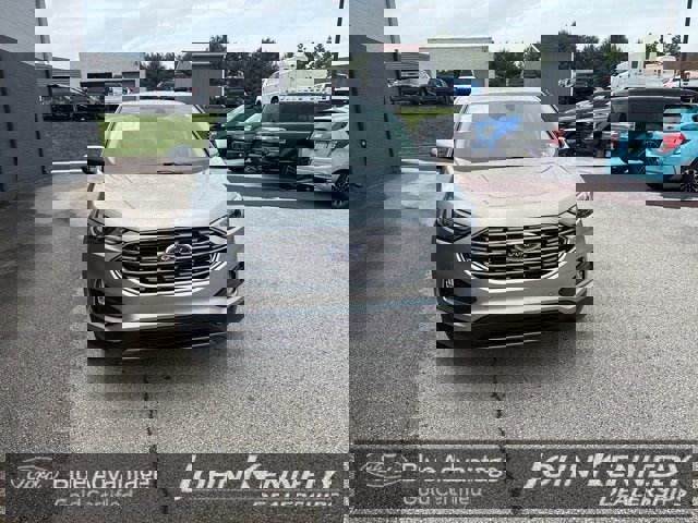 Certified 2024 Ford Edge Titanium image 13