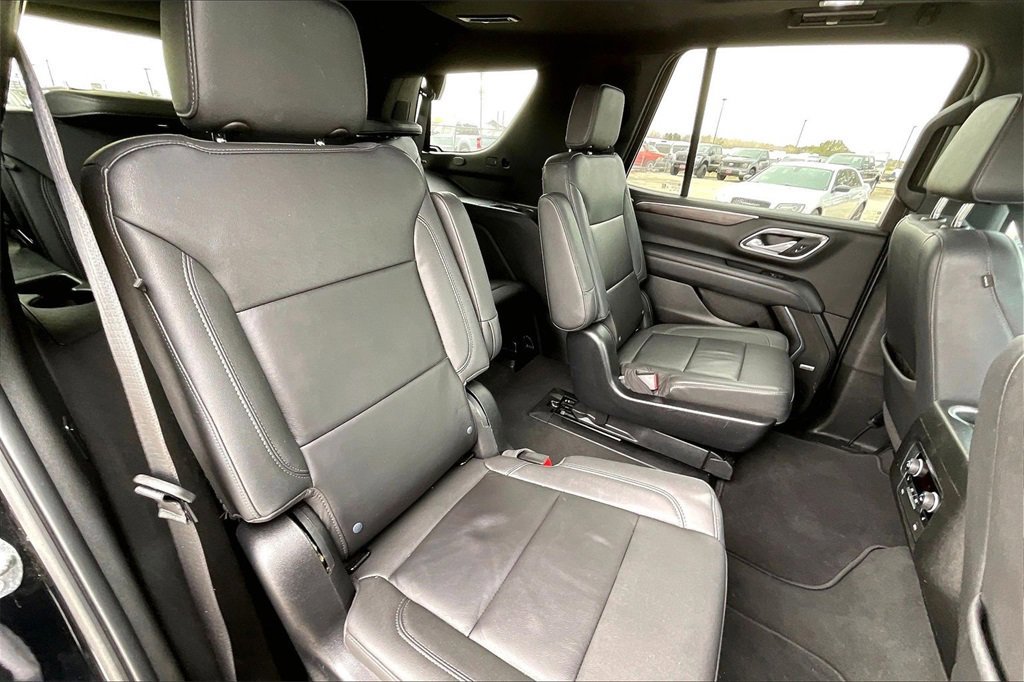 Used 2022 Chevrolet Tahoe Z71 w/ Luxury Package image 22