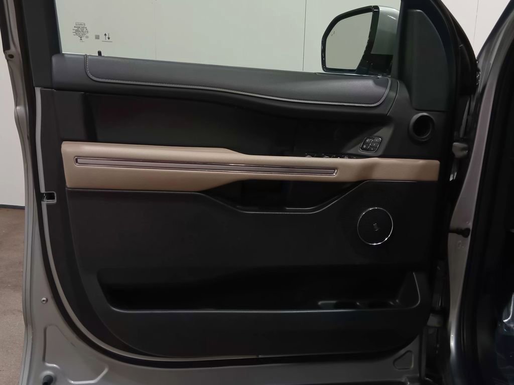 Certified 2024 Ford Expedition Max Limited image 20