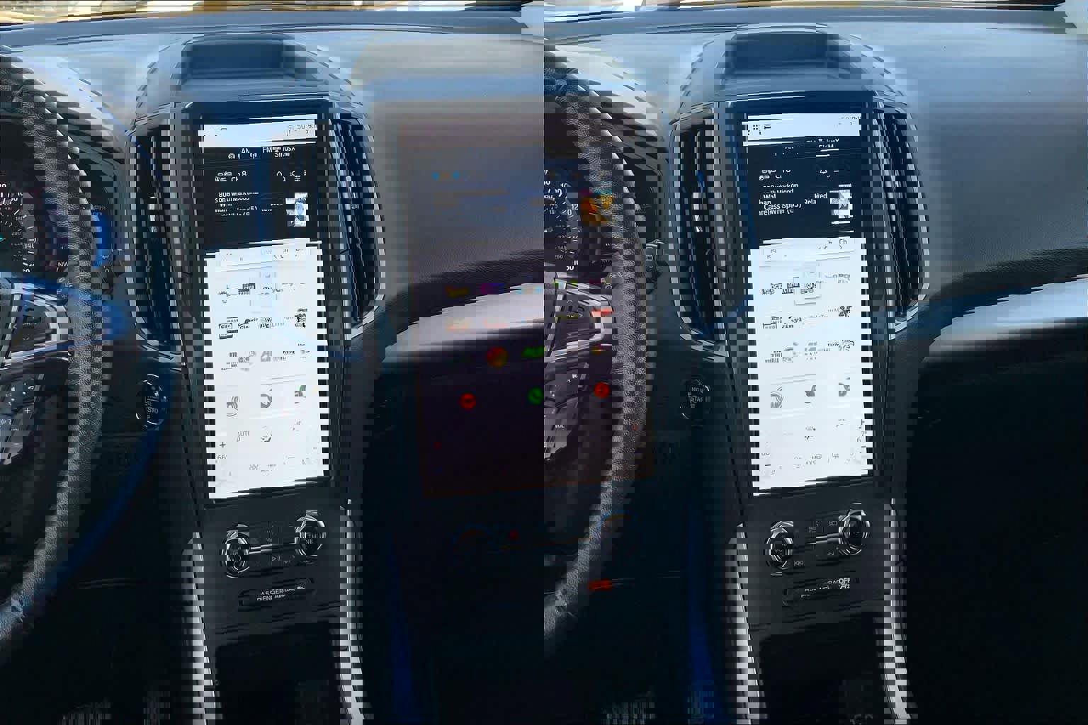 Certified 2024 Ford Edge SEL image 16