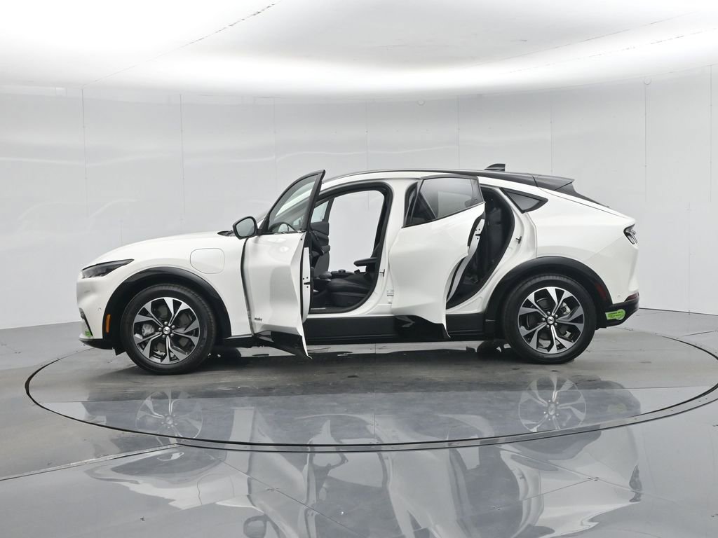 Certified 2023 Ford Mustang Mach-E Premium image 5