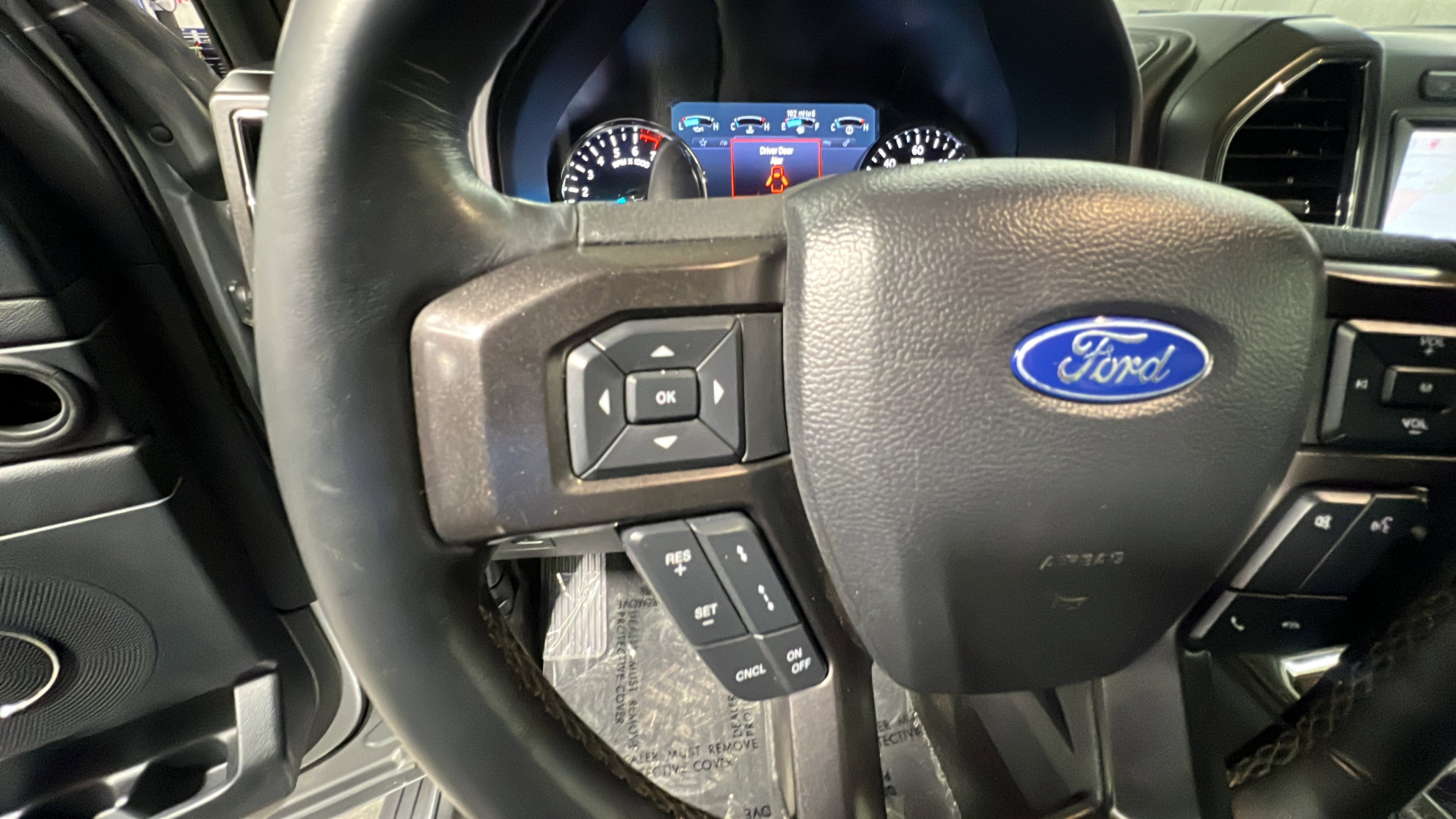 Certified 2021 Ford Expedition Limited image 11