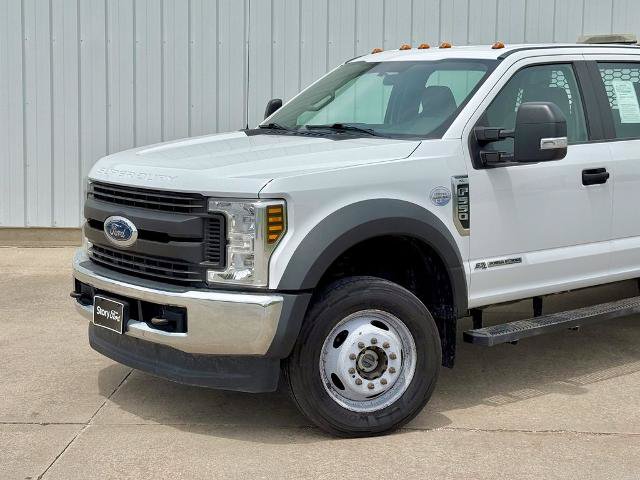 Certified 2019 Ford F550 4x4 Crew Cab Super Duty image 2