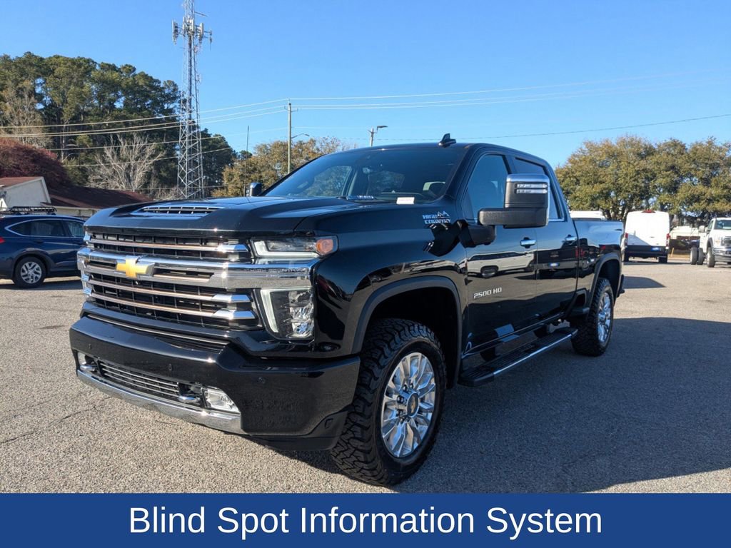 Used 2022 Chevrolet Silverado 2500 High Country w/ Z71 Off-Road Package image 9