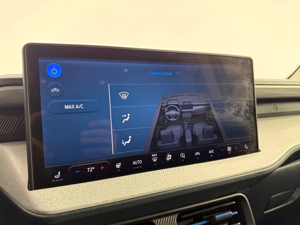 Certified 2025 Ford Maverick XLT w/ XLT Luxury Package FWD image 31