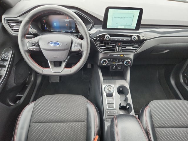 Certified 2025 Ford Escape ST-Line AWD/4WD image 10