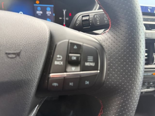 Certified 2025 Ford Escape ST-Line FWD image 9