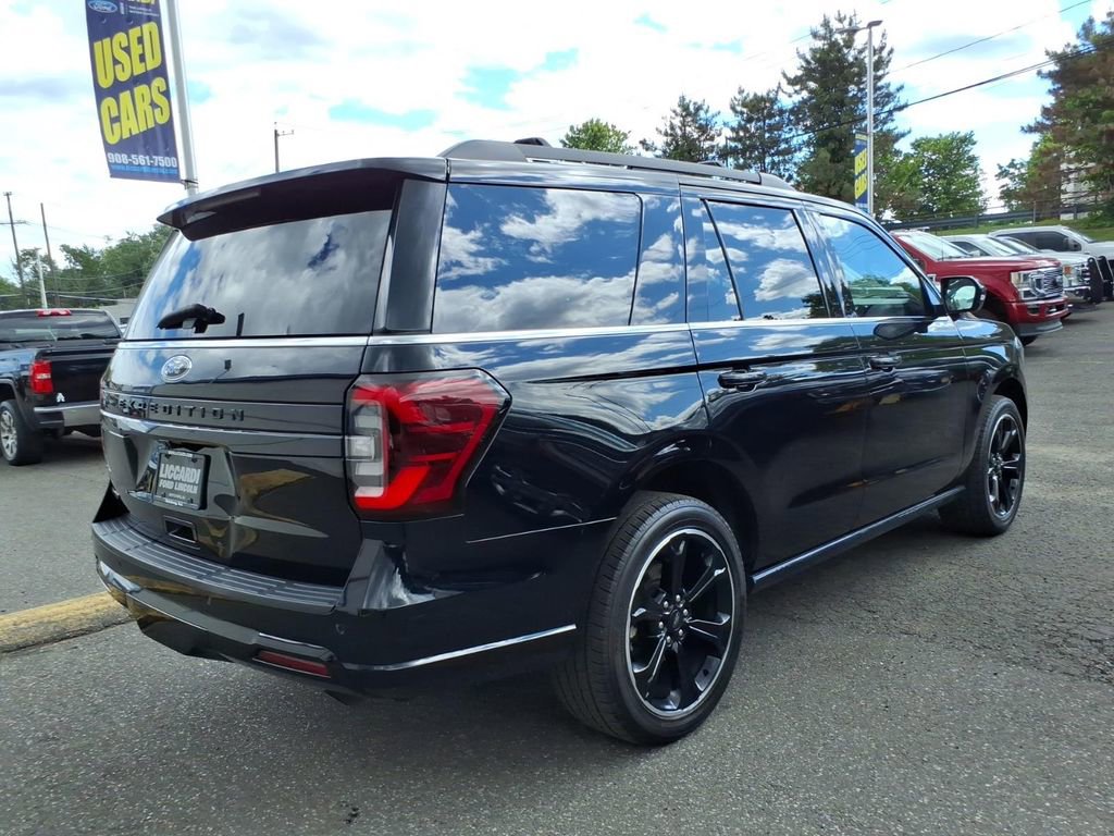 Certified 2023 Ford Expedition Limited AWD/4WD image 6
