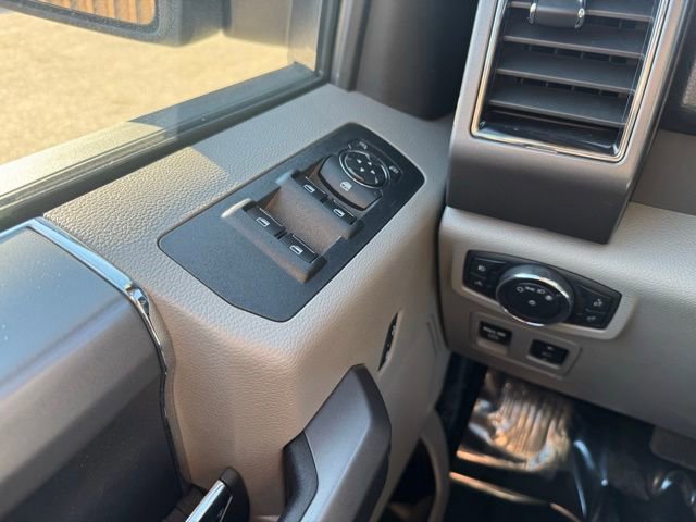 Certified 2019 Ford F150 XLT w/ Equipment Group 302A Luxury image 33