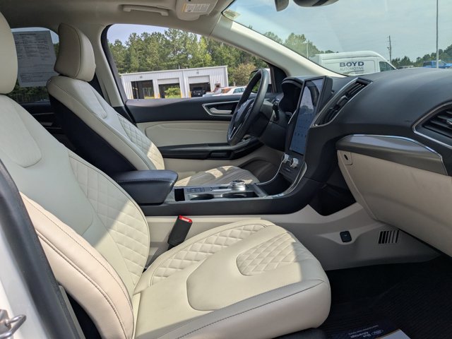 Certified 2024 Ford Edge Titanium w/ Titanium Elite Package AWD/4WD image 34