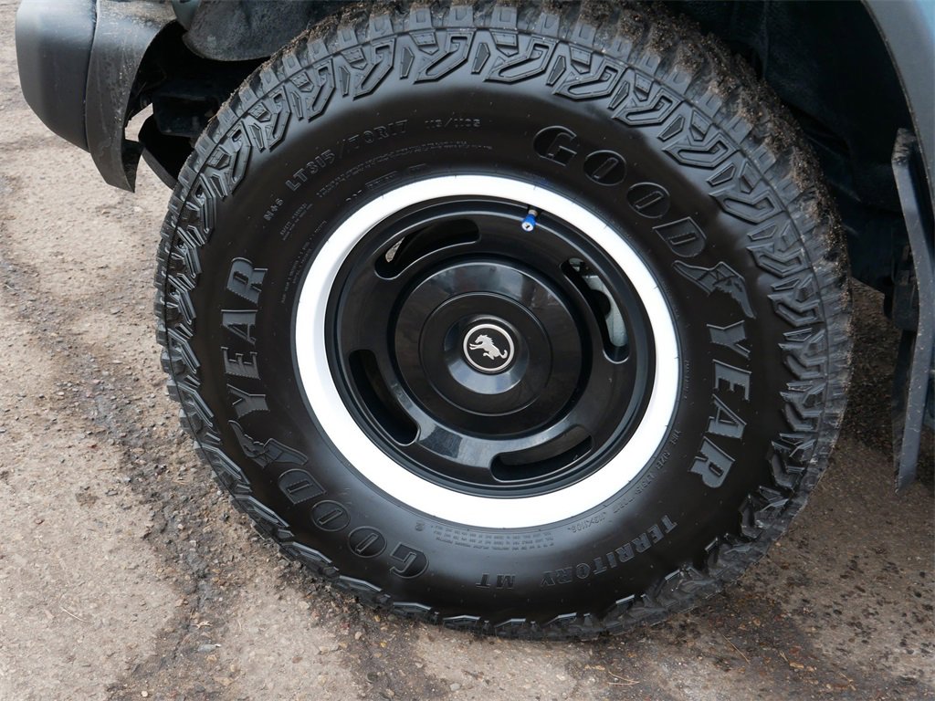 Certified 2024 Ford Bronco Heritage Edition image 6