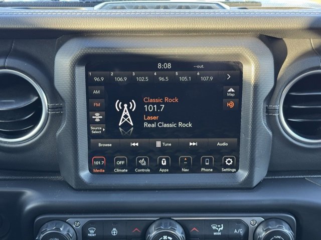 Used 2023 Jeep Wrangler Unlimited Sahara w/ Cold Weather Group image 3