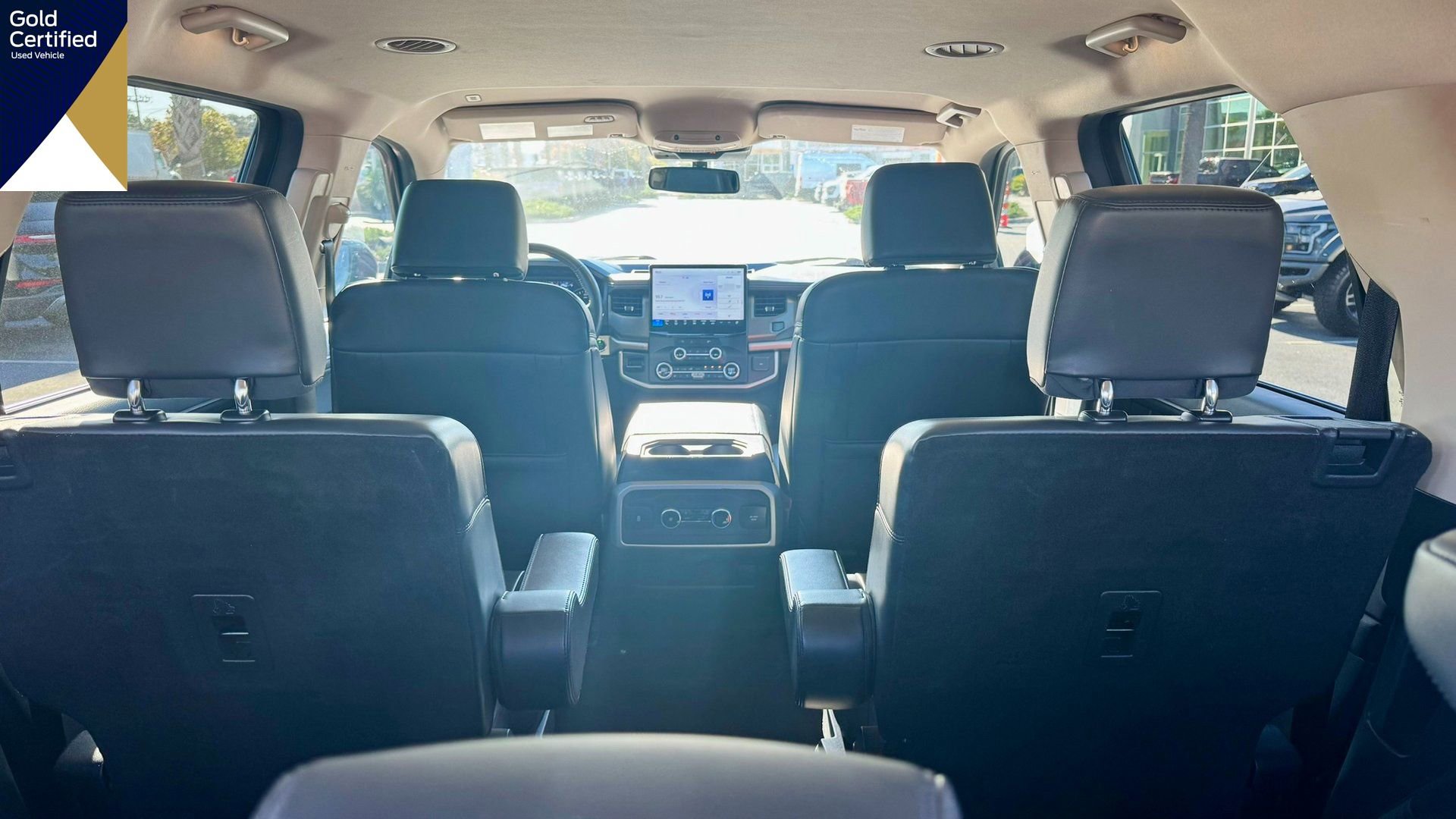 Certified 2024 Ford Expedition XLT image 14