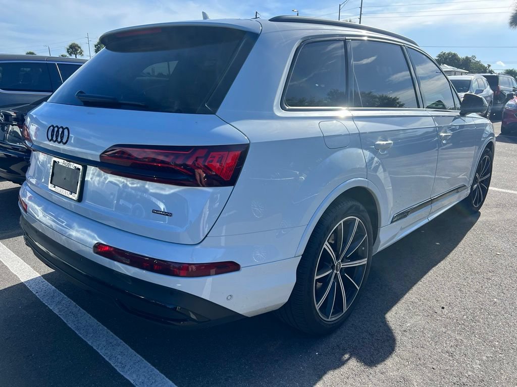 Used 2023 Audi Q7 3.0T Prestige w/ Prestige Package AWD/4WD image 4