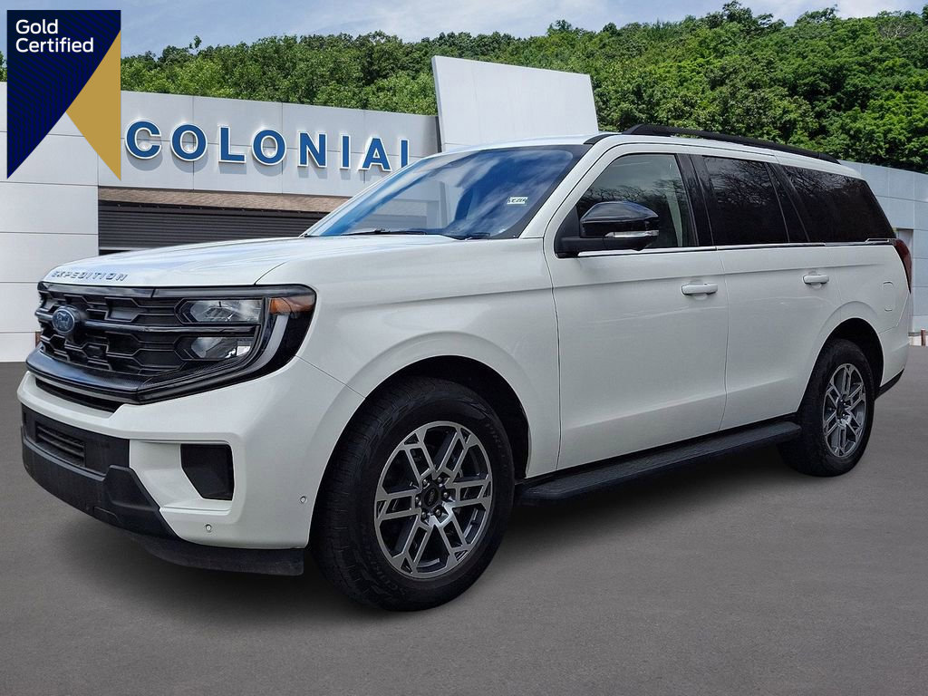 Certified 2025 Ford Expedition Active image 1