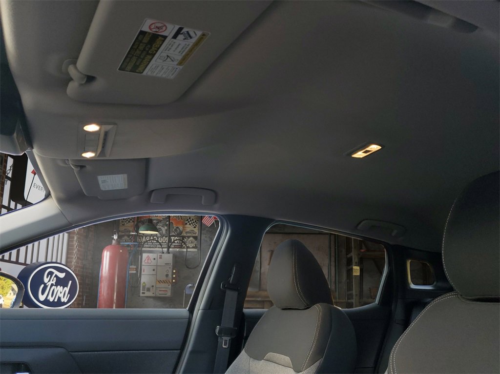 Used 2025 Nissan Kicks SV image 13