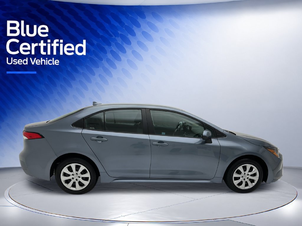 Used 2026 Toyota Corolla LE FWD image 6