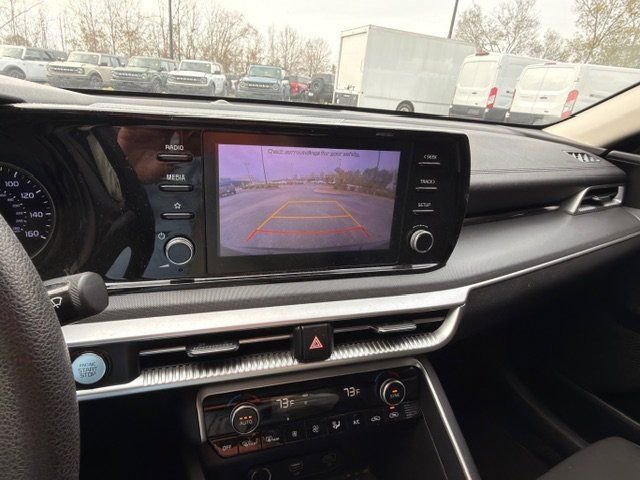 Used 2022 Kia K5 LXS image 4