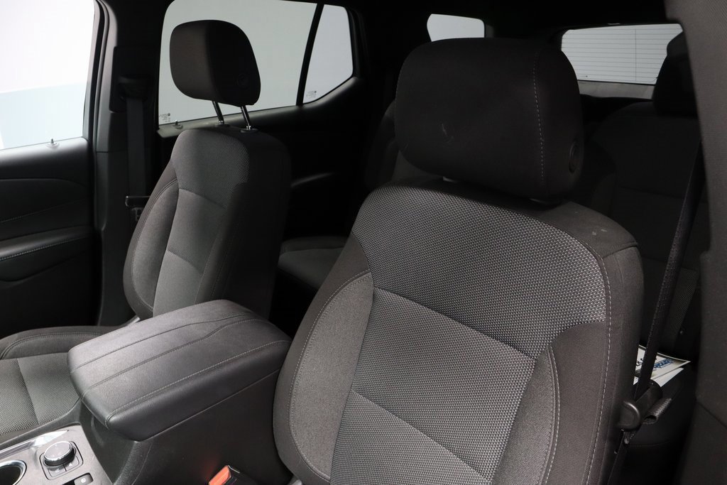 Used 2023 Chevrolet Traverse LT image 21