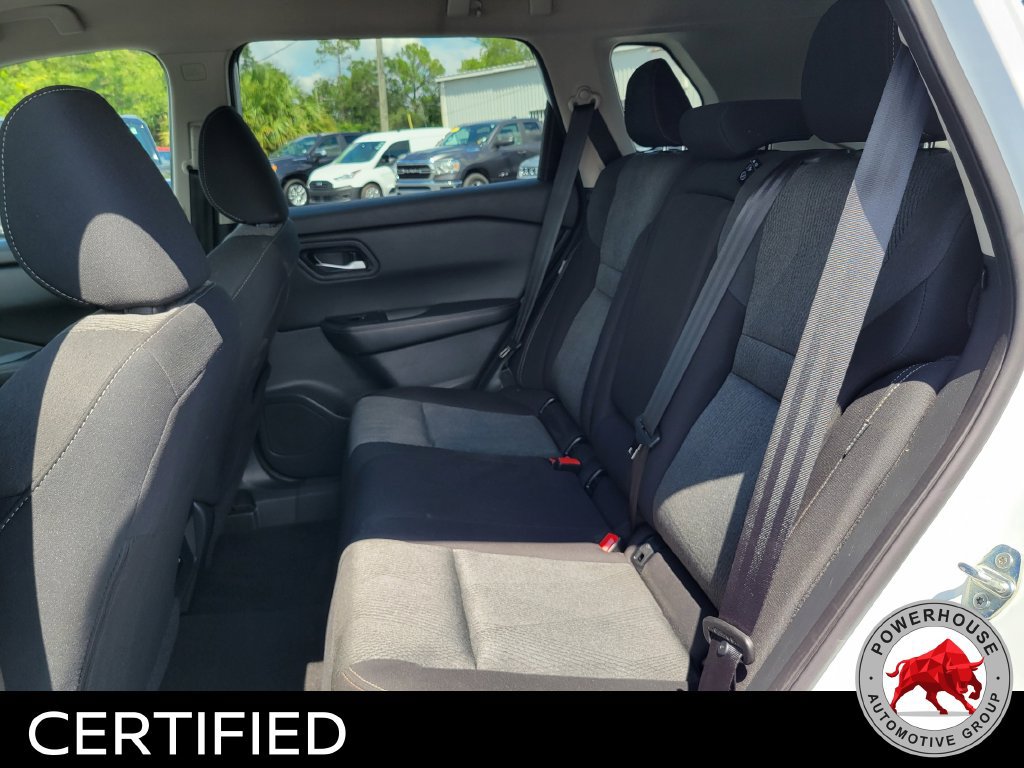 Used 2024 Nissan Rogue SV FWD image 17