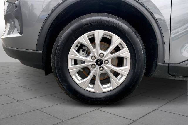 Certified 2025 Ford Escape Active w/ Cold Weather Package image 11