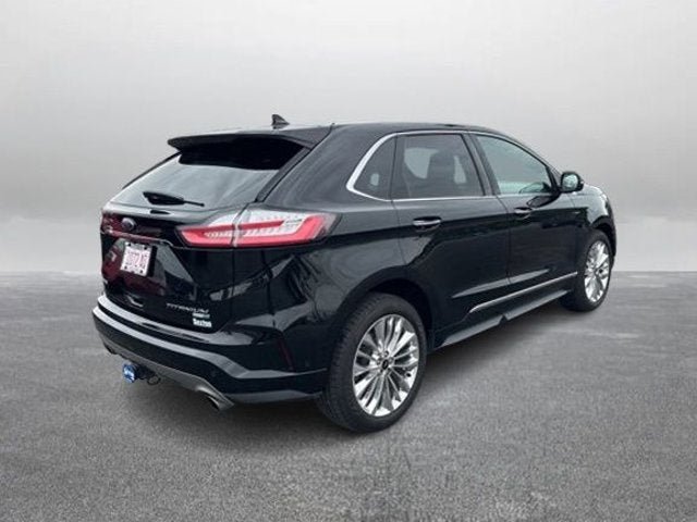 Certified 2020 Ford Edge Titanium w/ Equipment Group 301A AWD/4WD image 7